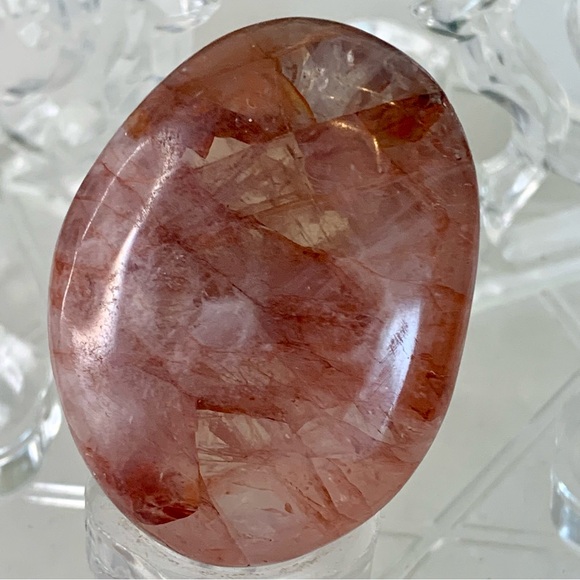 2" RED FIRE QUARTZ Hematoid Crystal Polished Palm Stone Tumble Madagascar 73g - Picture 9 of 13